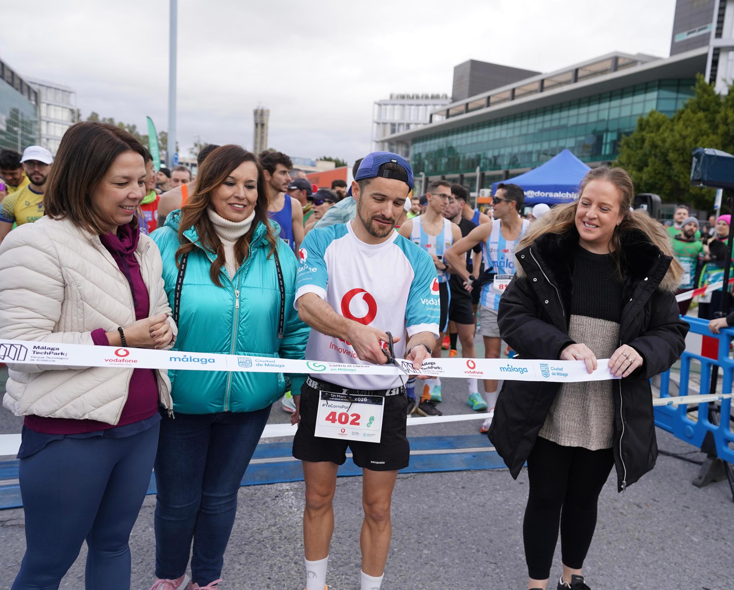 “Málaga, en marcha contra el cáncer” llena Málaga TechPark con 2.000 personas y refuerza su perfil solidario y familiar